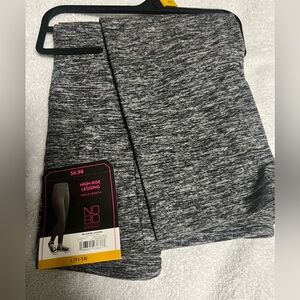 No Boundaries Women’s Junior Ankle Leggings